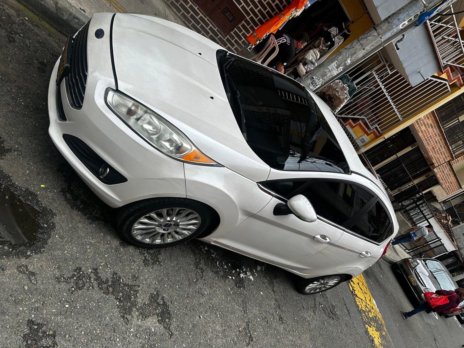 Ford Fiesta - Vista 4
